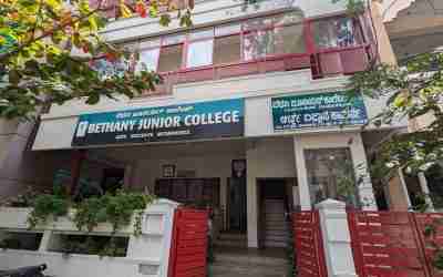 Choosing the Right Stream in Junior College